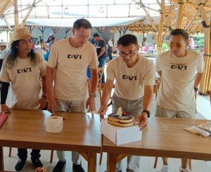 Covi Ultah ke-4 b