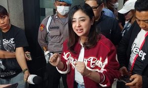 Dewi Perssik Berdamai Dengan MZ