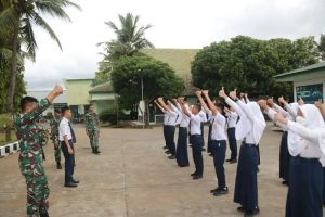 LDK SMPN 2 Purworejo ke Yonif MR 412 Kostrad