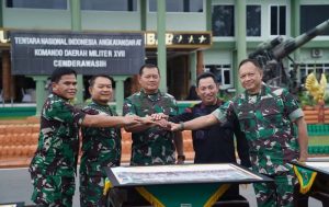 Pangkostrad Kunjungi Kodam XVII Cendrawasih di Papua