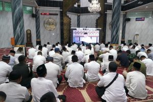 Istighosah Kubro di Makostrad
