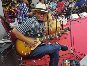 Prof Agus Sardjono 5