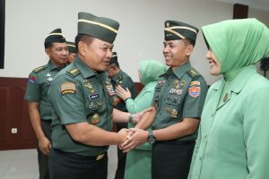 Kasad Saat Terima Laporan Kenaikan Jabatan