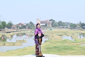 Iriana Jokowi di TMII