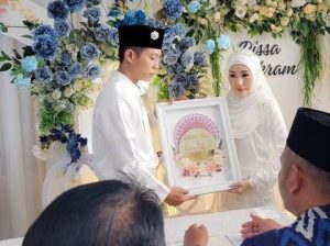 Larissa Chou dan Ikram Rosadi