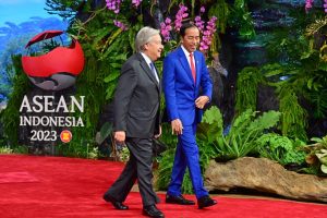 Presiden Jokowi bersama Antonio Guterres