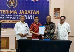 Serah Terima Jabatan Ketum PWI Pusat