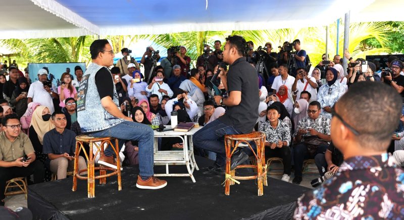 Anies Ambon1