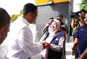 Anies Riau