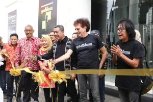 God Bless Pameran 2