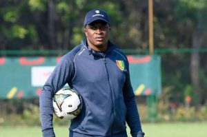 Kaba Diawara Pelatih Timnas Guinea