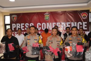 Preskon Kasus Penusukan Ustadz di Jakarta barat