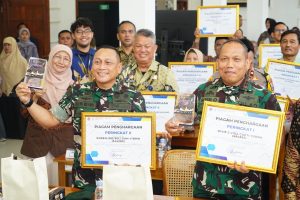 Divif 2 Kostrad Terima Penghargaan Dari KPPN Malang