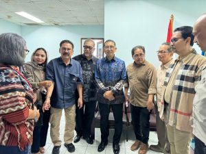 Fadli zon di PWI kantor PPHUI