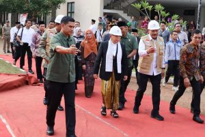 KH Ma'ruf Amin Resmikan Ground Breaking Unwahas Semarang