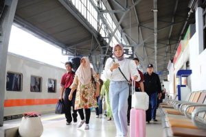 Penumpang Kereta Api