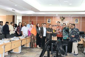 Penyerahan Laporan Kinerja Tahun 2023 KI DKI Jakarta Disambut Positif Komisi A DPRD DKI Jakarta