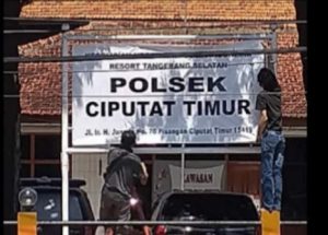 Polsek Ciputat Timur