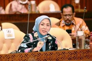 Reni Astuti