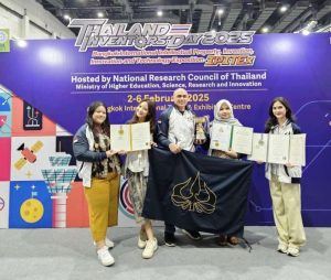 Mahasiswa Univ Trisakti Raih Penghargaan di Thailand Investor's Day 2025