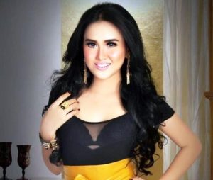 Meggie Dias 1