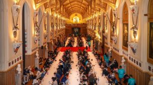 Bukber di Istana Inggris