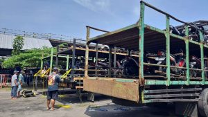 Truk Angkut Motor Pemudik