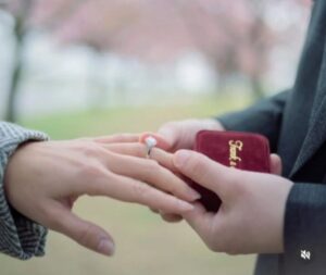 Cincin Tunangan Frank & Co, Jadi Simbol Cinta Luna Maya & Maxime Bouttier