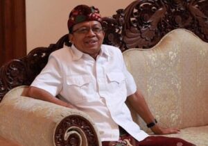I Wayan Koster