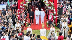 Kirab Panji dan Mahkota Binokasih HUT Kab Bogor