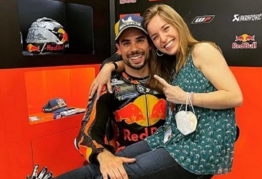 Miguel Oliveira dan Istri