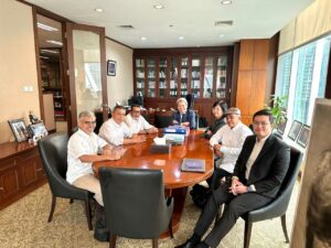 Todung Mulya Lubis dan Rekan