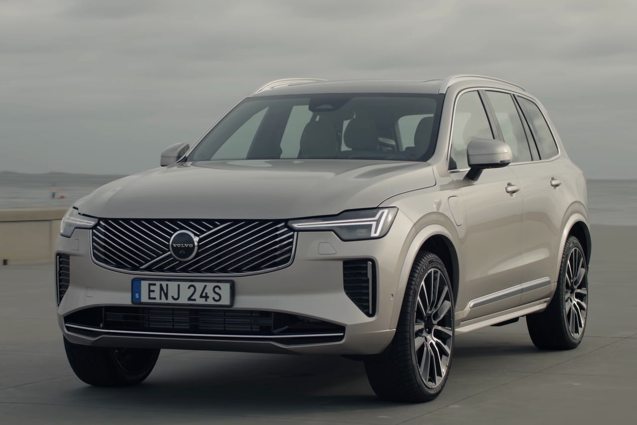 Volvo XC90 Hybrid Facelift
