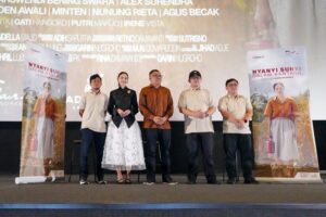 Nyanyi Sunyi Dalam Rantang