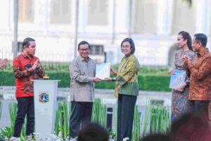 Pramono Anung dan Menteri Sri Mulyani