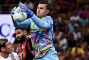 Kiper Timnas Indonesia Gabung Rayo Vallecano di La Liga