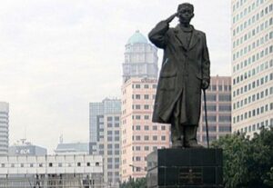 20180406-patung-jenderal-sudirman_20180406_094632_copy_800x553