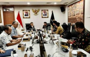 Menbud Fadli Zon Saat menerima Lembaga Pemangku Adat Jayakarta dan Budayantar