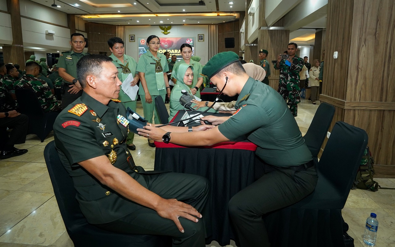 Sentuhan Kepedulian, Kostrad Gelar Donor Darah Sambut HUT ke-65