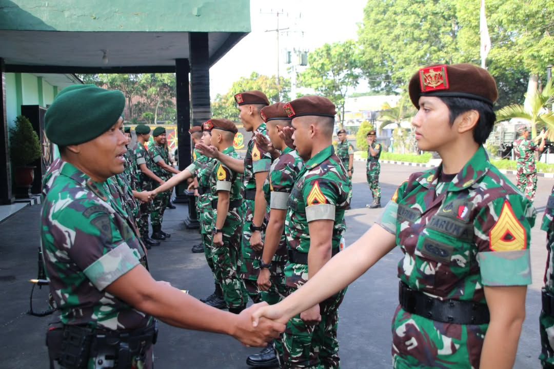 Taruna Akmil Tingkat III Asah Kemampuan Manajerial dan Teknis Melalui OJT di Yonbekang 2 Kostrad
