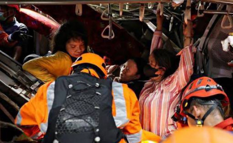 Korban Tewas Tabrakan KRL vs KA Argo Bromo Jadi 14 Orang, 84 Luka