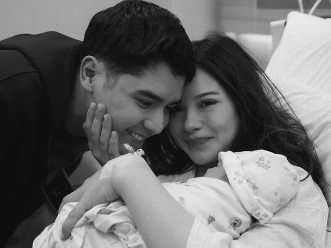 Pasangan Al Ghazali dan Alyssa Deguise Dikaruniai Anak Pertama