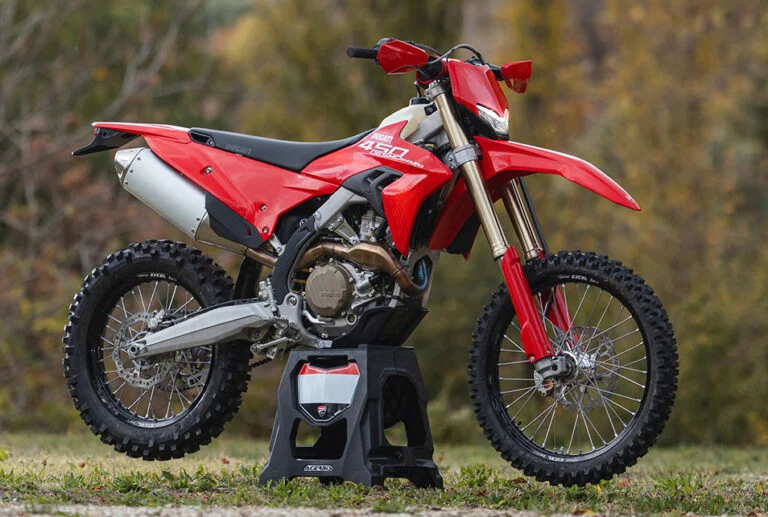 Serius di Segmen Enduro, Ducati Luncurkan “Desmo 450 EDS”