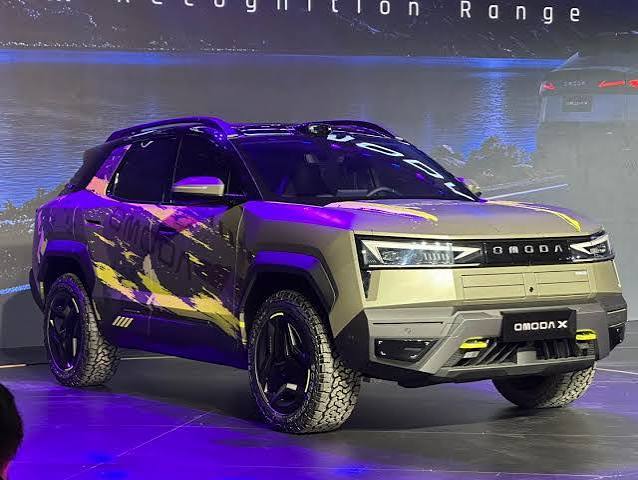 Omoda Perkenalkan X SUV Dilengkapi Kamera Pendeteksi Bahaya